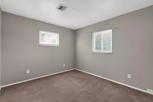 1251 Striebel Rd, Columbus, OH 43227 - Photo 16