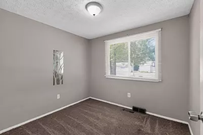 3385 Bruceton Avenue, Columbus, OH 43232 - Photo 18