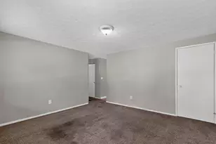 3385 Bruceton Ave, Columbus, OH 43232 - Photo 6