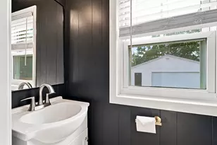 194 N Cassady Ave, Columbus, OH 43209 - Photo 22