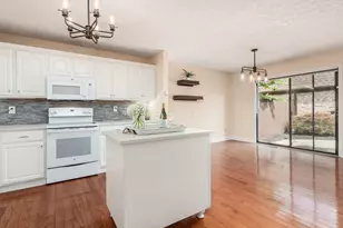 1731 Arlingate Dr S, Columbus, OH 43220 - Photo 18