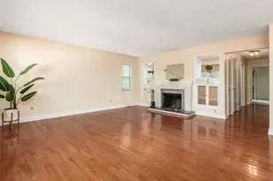 1731 Arlingate Dr S, Columbus, OH 43220 - Photo 10