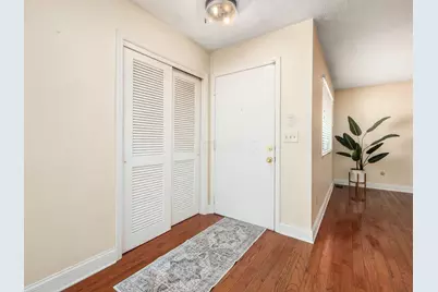 1731 Arlingate Drive S, Columbus, OH 43220 - Photo 6