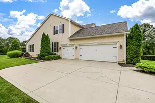 8391 Tricia Price Dr, Powell, OH 43065 - Photo 90