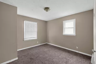 584 S Ashburton Road, Columbus, OH 43213 - Photo 8