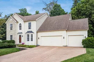 7446 Loy Rush Ct, Canal Winchester, OH 43110 - Photo 2