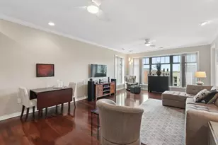 250 Daniel Burnham Square, Columbus, OH 43215 - Photo 12