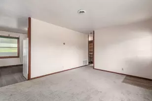 140 Parkside Dr, Johnstown, OH 43031 - Photo 8