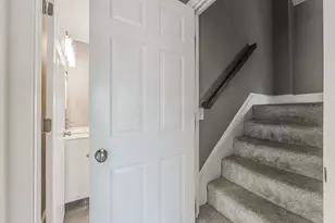 951 S Champion Ave, Columbus, OH 43206 - Photo 44