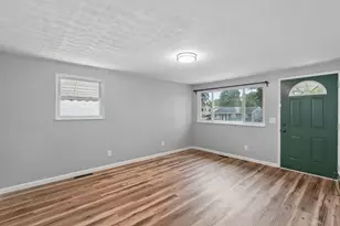 4040 Randell Rd, Columbus, OH 43228 - Photo 8
