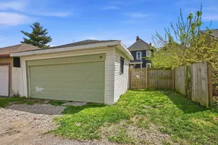 879 Linwood Ave, Columbus, OH 43206 - Photo 40