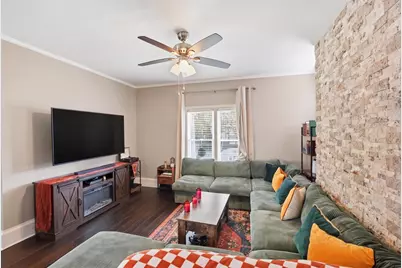 879 Linwood Avenue, Columbus, OH 43206 - Photo 6