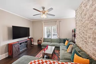 879 Linwood Ave, Columbus, OH 43206 - Photo 6