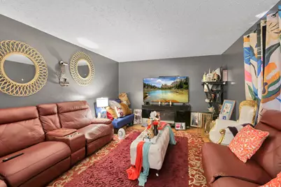 2726 Wallcrest Boulevard, Columbus, OH 43231 - Photo 32