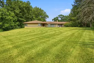7410 Riverside Dr, Dublin, OH 43016 - Photo 1