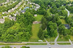 7410 Riverside Dr, Dublin, OH 43016 - Photo 1