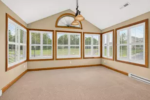 1639 Crossing Blvd, Circleville, OH 43113 - Photo 8
