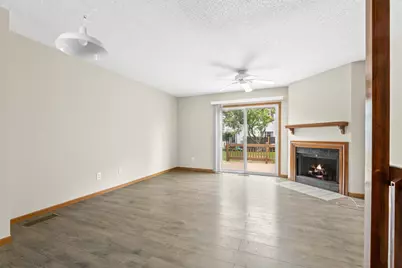 5726 Snow Drive #128D, Hilliard, OH 43026 - Photo 2