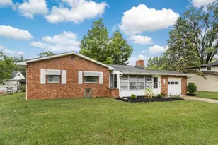 4296 Maize Rd, Columbus, OH 43224 - Photo 2