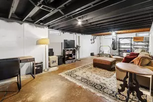 4296 Maize Rd, Columbus, OH 43224 - Photo 22