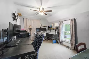 127 E High St, Fostoria, OH 44830 - Photo 18