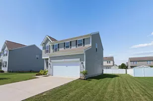 5605 Red Alder St, Groveport, OH 43125 - Photo 2