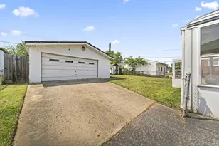 751 Harwood Dr, Columbus, OH 43228 - Photo 38