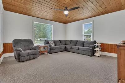 426 W 6th Street, Marysville, OH 43040 - Photo 6