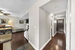 914 Windbourne St, Columbus, OH 43230 - Photo 24