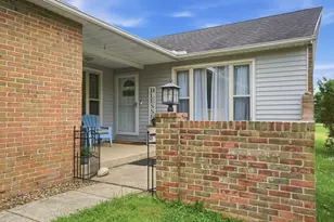 11658 Walnut Hill Dr NW, Baltimore, OH 43105 - Photo 6