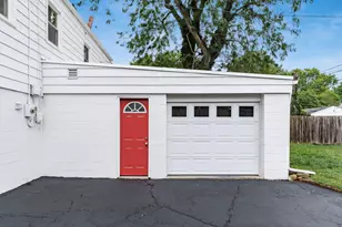 884 S Chesterfield Rd, Columbus, OH 43209 - Photo 32