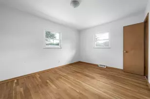 4488 Hartwell Rd, Columbus, OH 43224 - Photo 28