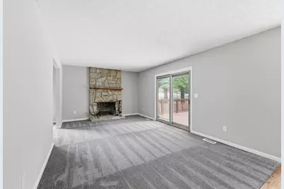 205 Brownsfell Drive, Columbus, OH 43235 - Photo 14