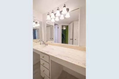 5475 Worthington Forest Place, Columbus, OH 43229 - Photo 22
