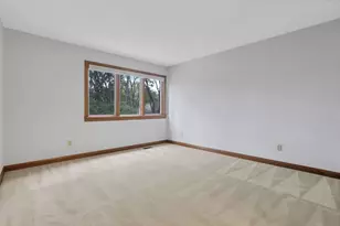 2252 Sedgwick Dr, Columbus, OH 43220 - Photo 28