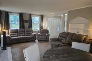 404 E Chillicothe Ave, Bellefontaine, OH 43311 - Photo 14