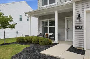384 Kells Ct E, Newark, OH 43055 - Photo 2