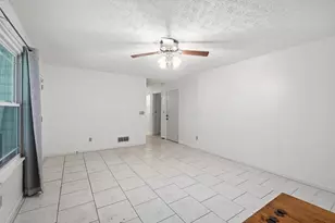 5151 Moonmist Ct, Columbus, OH 43228 - Photo 6