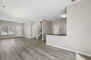 7621 Lorimar Dr, Reynoldsburg, OH 43068 - Photo 16