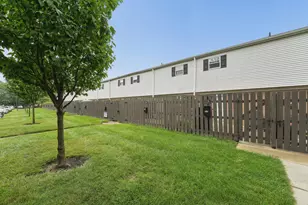 2254 Perkins Ct, Columbus, OH 43229 - Photo 28
