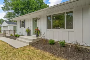 1600 Koebel Rd, Columbus, OH 43207 - Photo 6