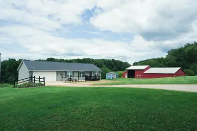 18160 Old Mansfield Road, Fredericktown, OH 43019 - Photo 2