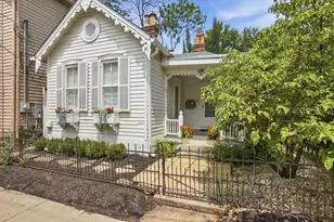 140 E Whittier St, Columbus, OH 43206 - Photo 2
