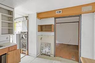 1597 Arlington Ave, Columbus, OH 43211 - Photo 28