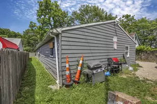 1827 E Lakeview Ave, Columbus, OH 43224 - Photo 4