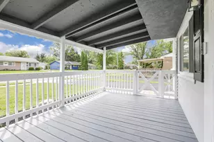 3871 Glenfield Rd, Columbus, OH 43232 - Photo 8