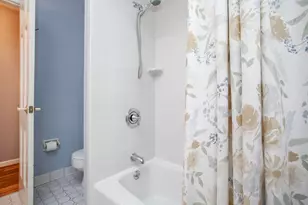 4325 Crown Point Dr, Columbus, OH 43220 - Photo 42