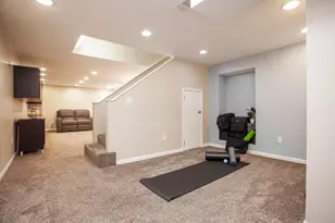 4325 Crown Point Dr, Columbus, OH 43220 - Photo 48