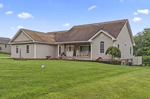 7246 Bunker Hill Rd SW, Amanda, OH 43102 - Photo 2