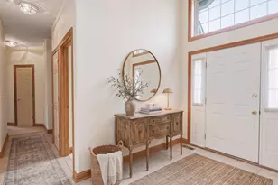 4343 Tavistock Cir, Powell, OH 43065 - Photo 6